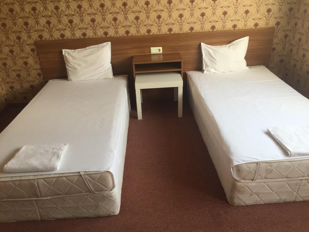 شومن Irish Hotel المظهر الخارجي الصورة
